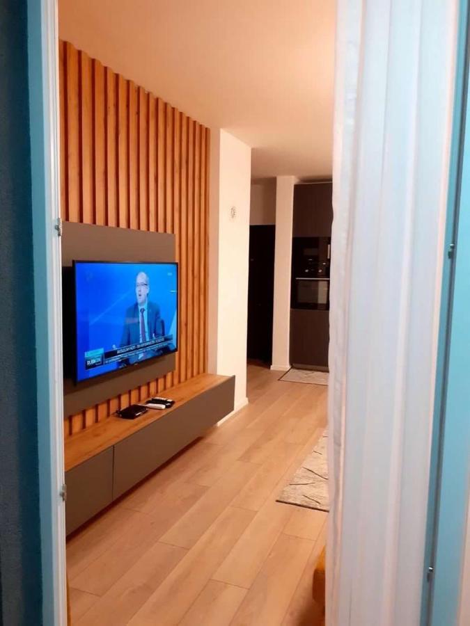 Banesa Ne Qender Te Pejes Apartment Exterior foto